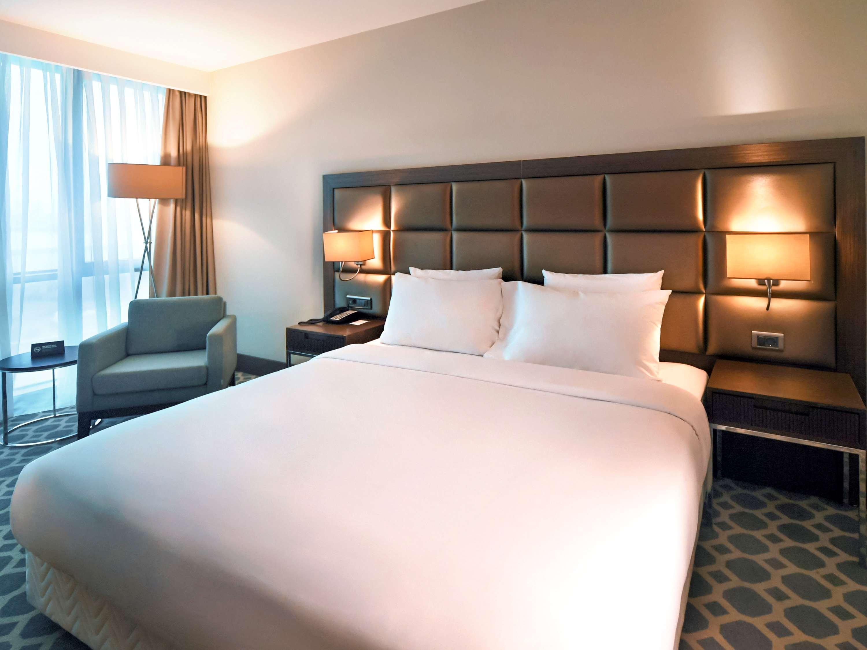 Mercure Istanbul West Hotel & Convention Center Zewnętrze zdjęcie