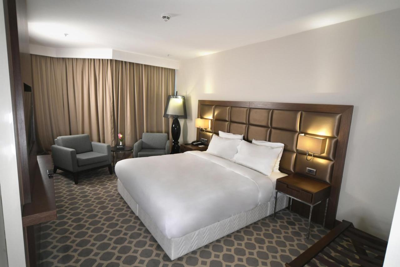 Mercure Istanbul West Hotel & Convention Center Zewnętrze zdjęcie