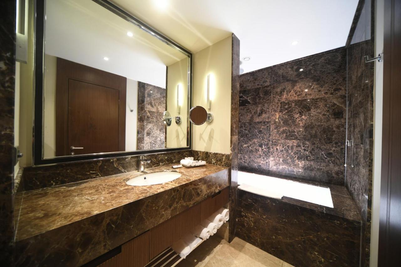 Mercure Istanbul West Hotel & Convention Center Zewnętrze zdjęcie